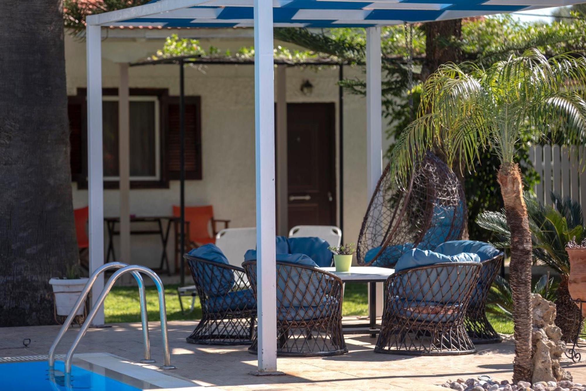 Villa Dimitris Apartments & Bungalows Frínion Eksteriør bilde